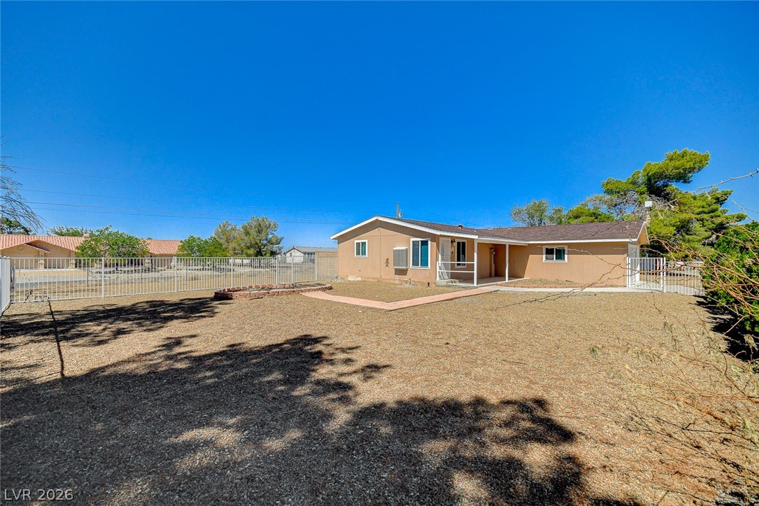 Photo 5 of 3160 S Fallwood Street
