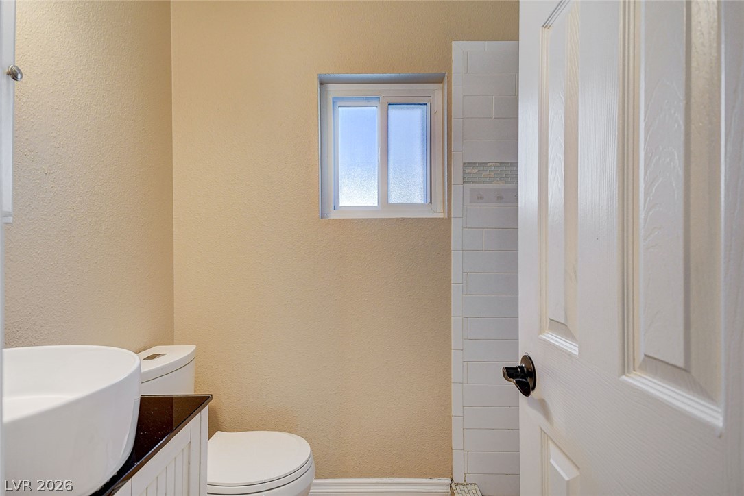 Photo 38 of 60, 3160 S Fallwood Street