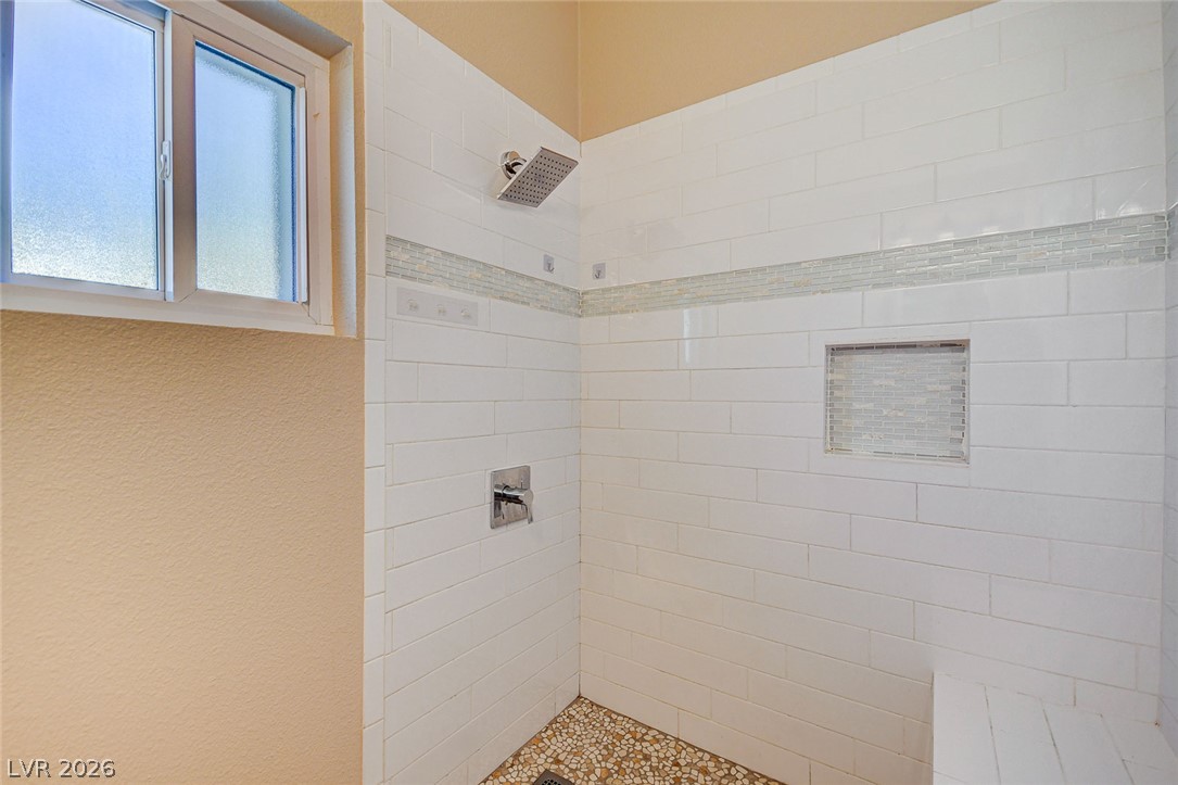 Photo 39 of 60, 3160 S Fallwood Street