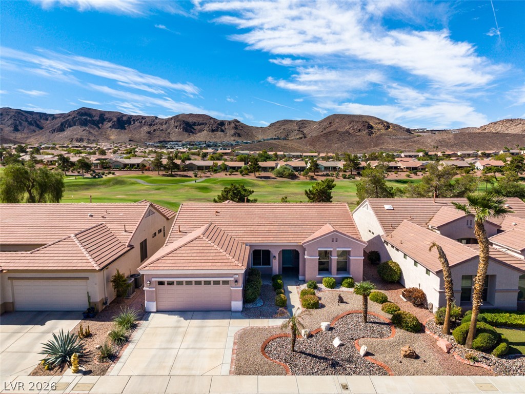 541 MOUNTAIN LINKS Drive, Henderson 89012