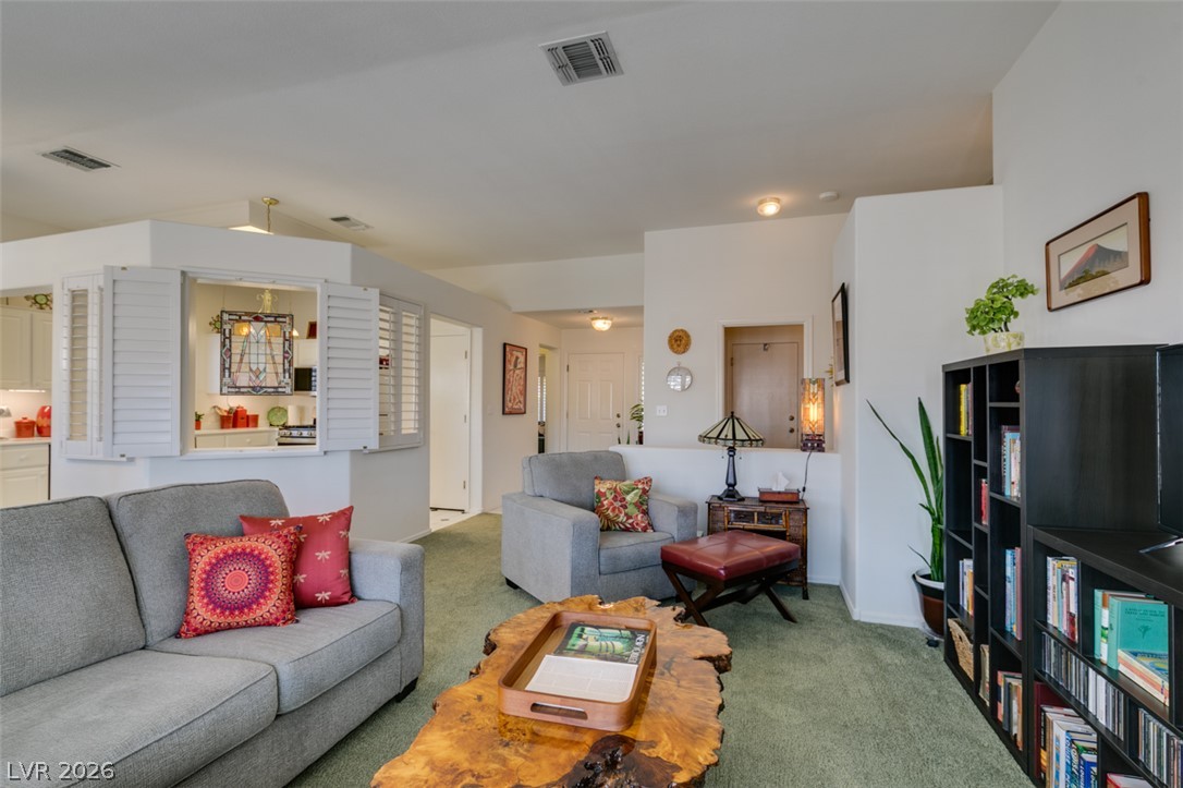 Photo 6 of 23, 511 Winding Oak Court