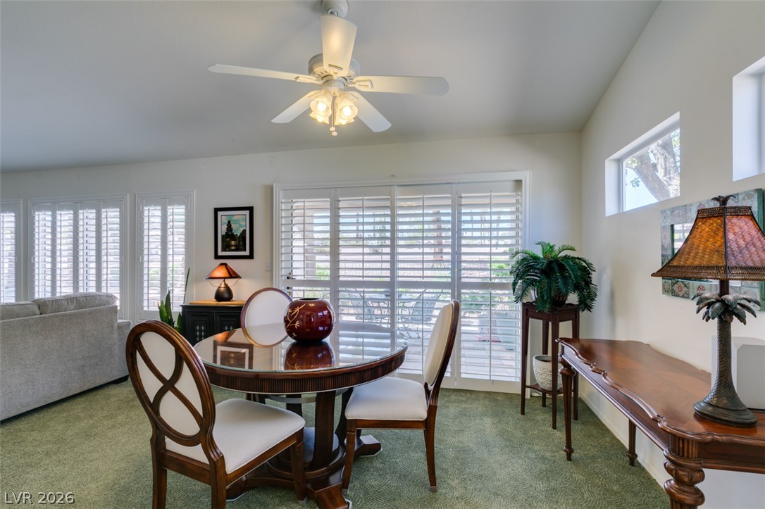 Photo 9 of 23, 511 Winding Oak Court