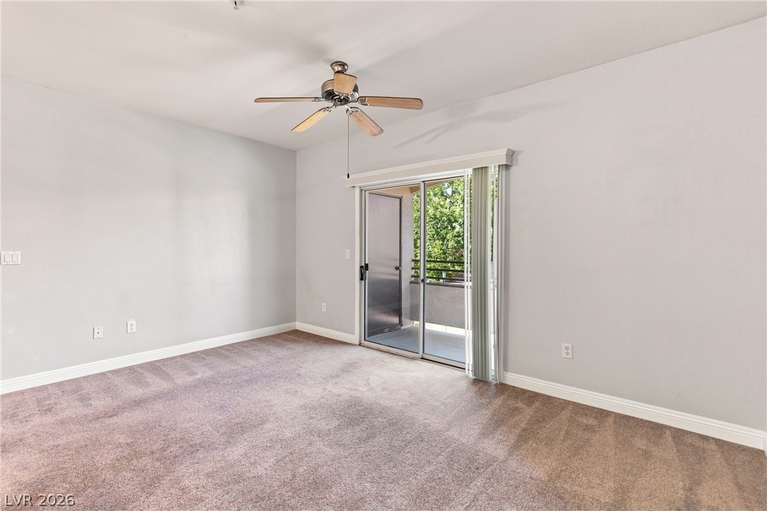 Photo 6 of 22, 2291 W Horizon Ridge Parkway #9249