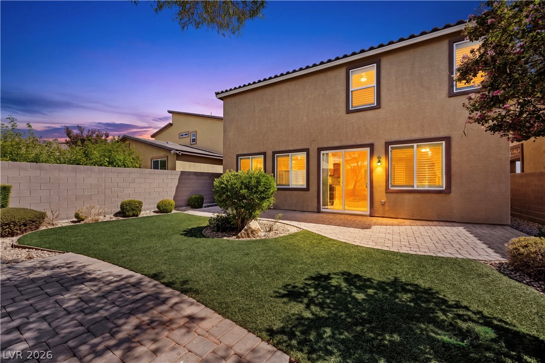 Photo 3 of 4424 Stardusk Falls Avenue