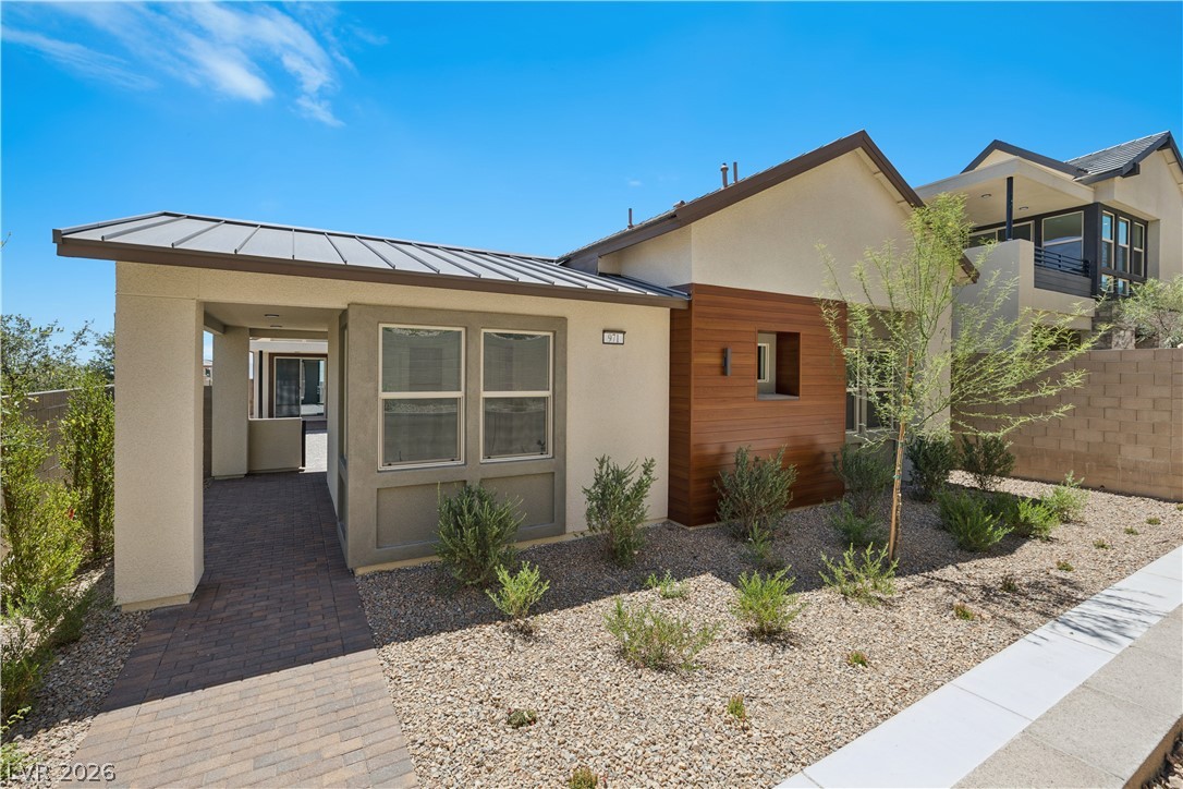 971 Golden Summit Avenue, Las Vegas 89138
