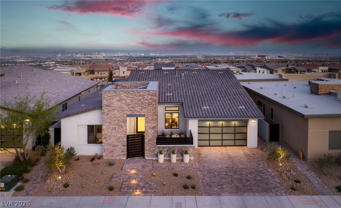 Photo 6 of 49, 508 Vista Sunset Avenue