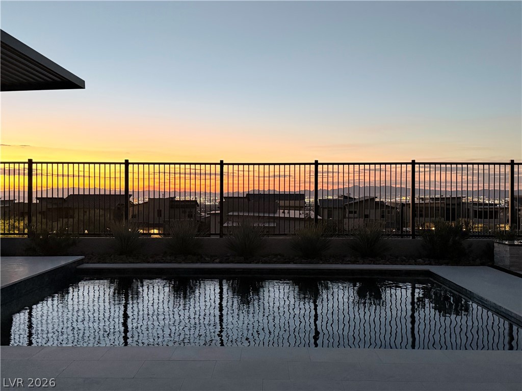 Photo 7 of 49, 508 Vista Sunset Avenue
