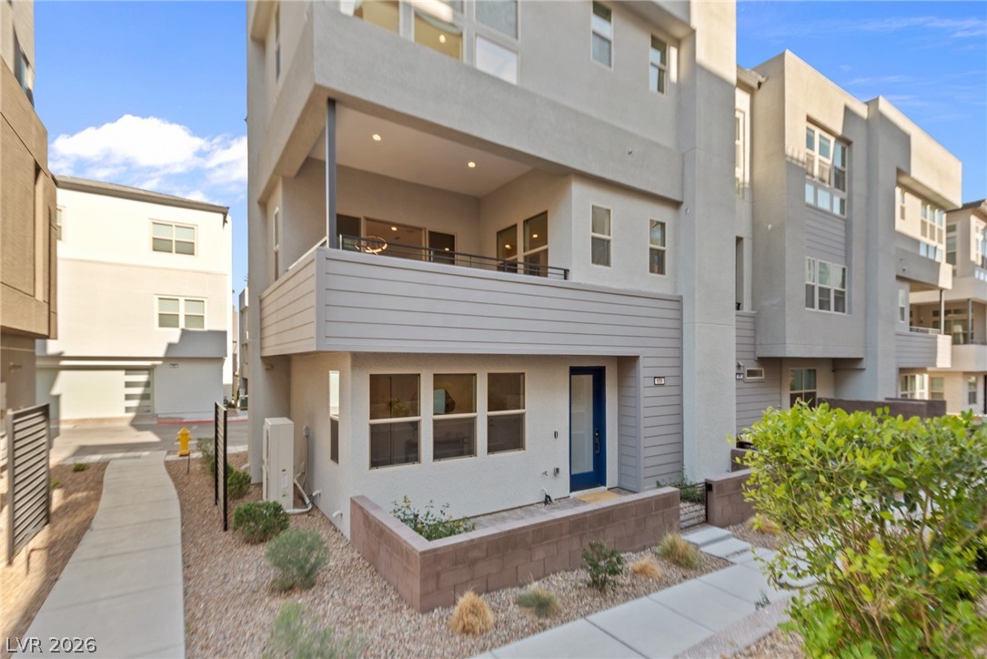 Photo 44 of 50, 659 Grey Saker Street