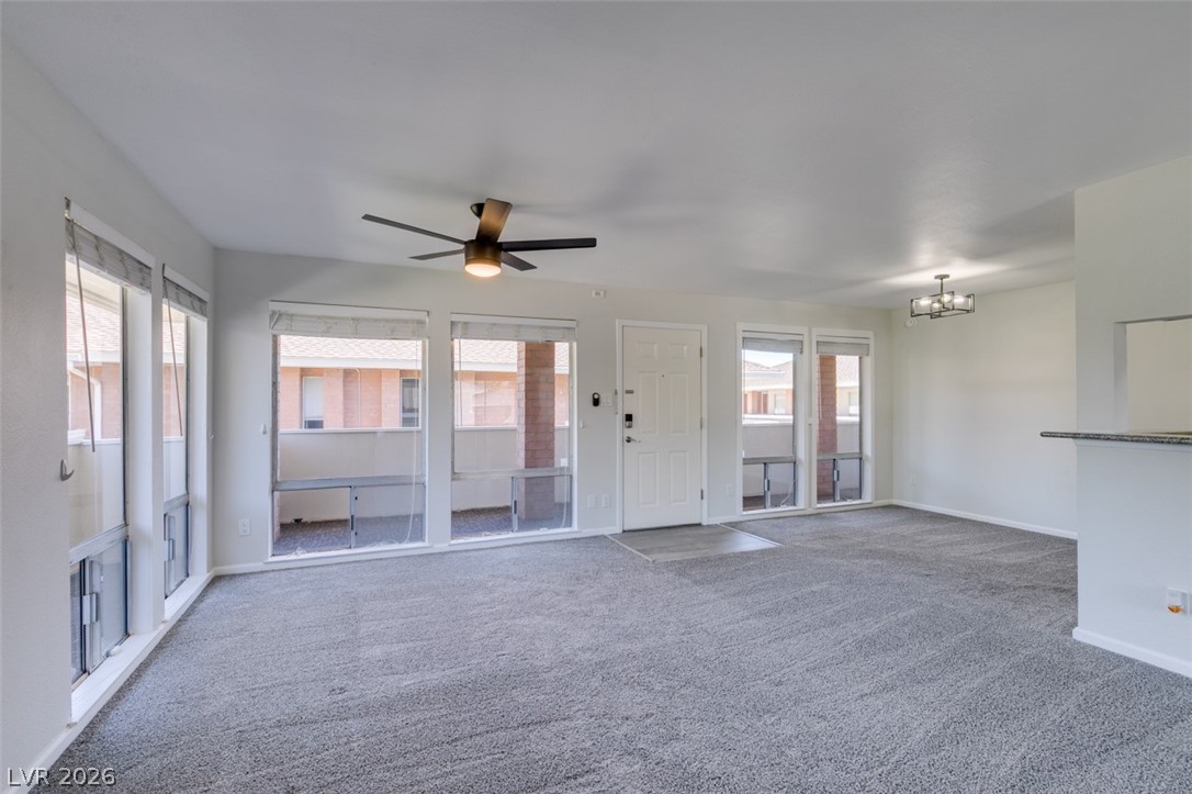 Photo 22 of 41, 714 Oakmont Avenue #1104