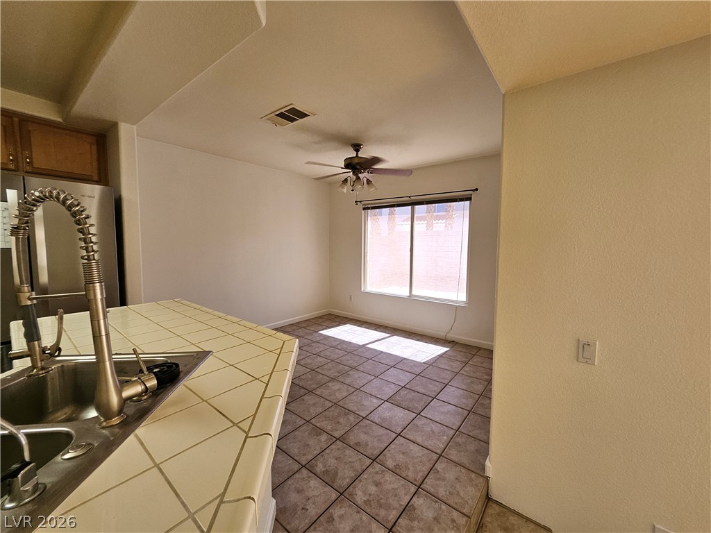 Photo 9 of 27, 9763 Shadymill Ave Avenue