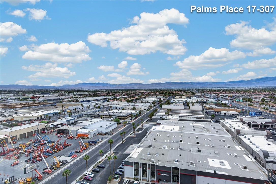 Photo 16 of 47, 4381 W Flamingo Road #1707