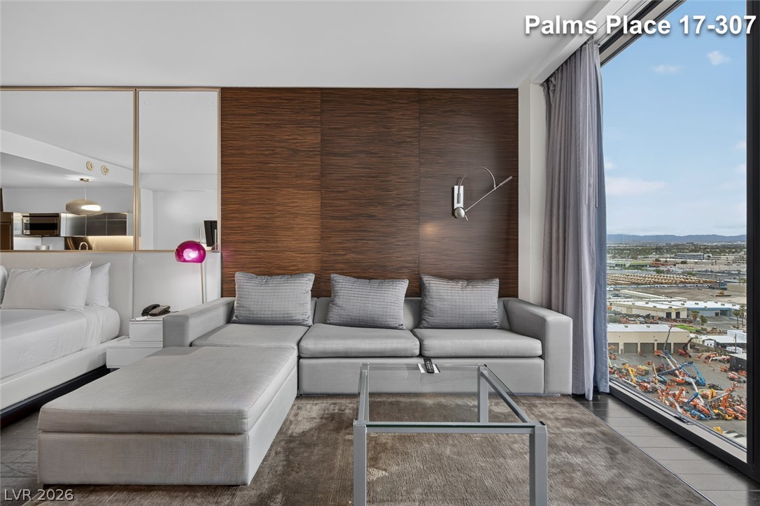 Photo 25 of 47, 4381 W Flamingo Road #1707