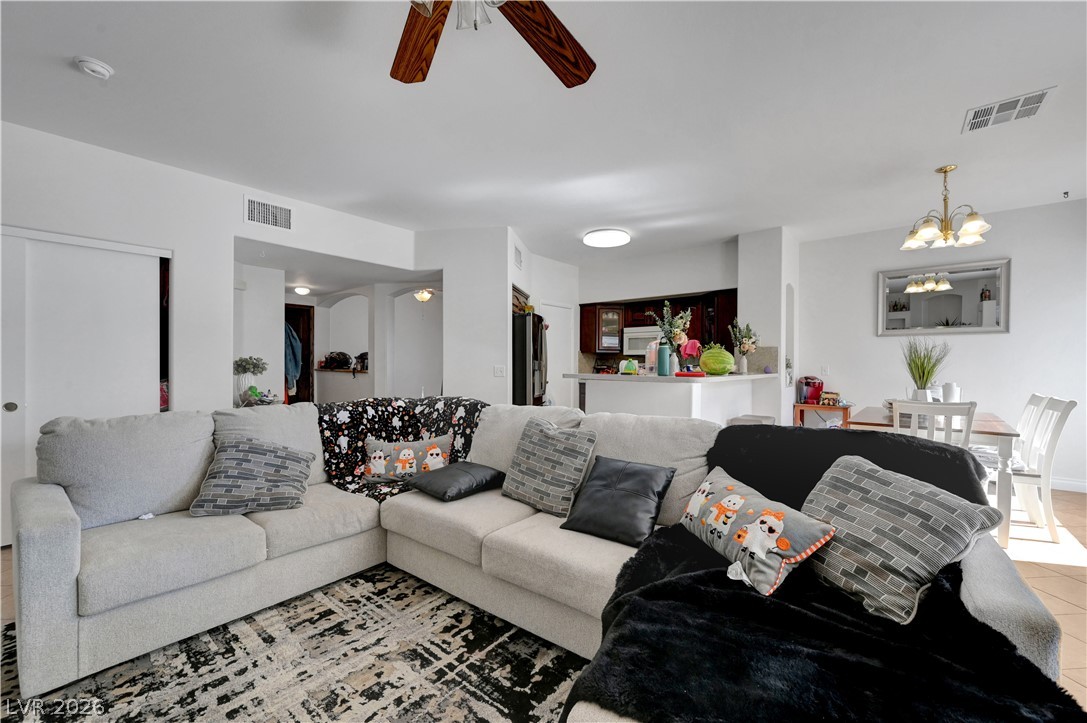 6201 E Lake Mead Boulevard #168, Las Vegas 89156