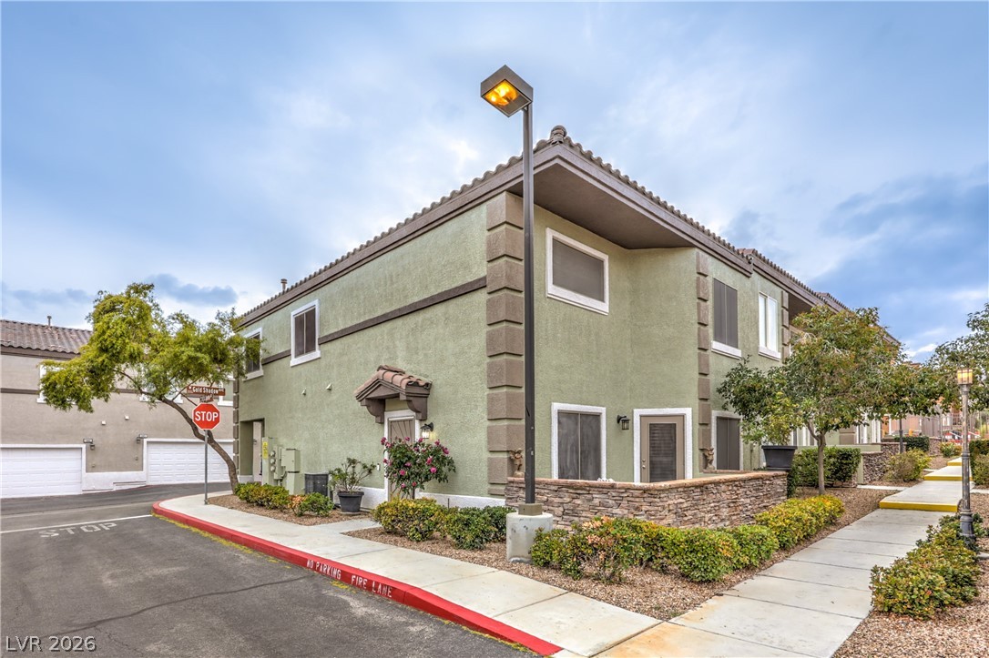 10450 Gold Shadow Avenue, Las Vegas 89129