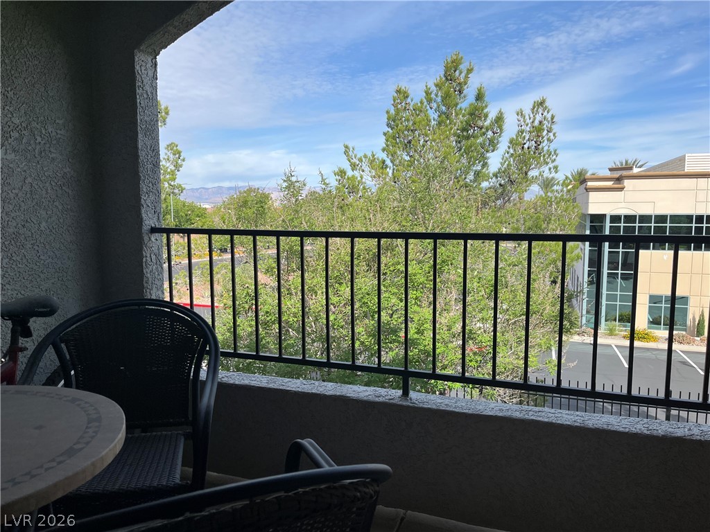 Photo 12 of 54, 950 Seven Hills Drive #2425