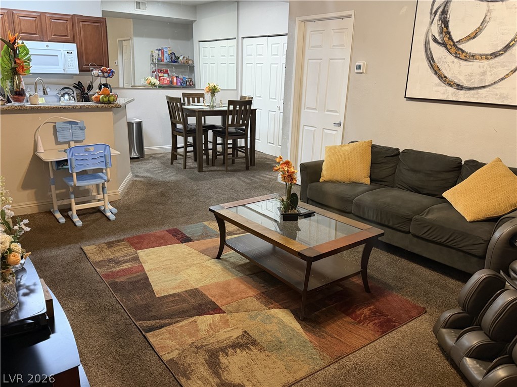 Photo 2 of 5162 S Jones Boulevard #104