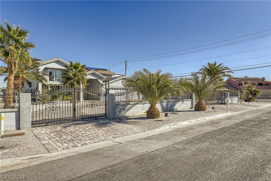 Photo 37 of 39, 2890 Belcastro Street