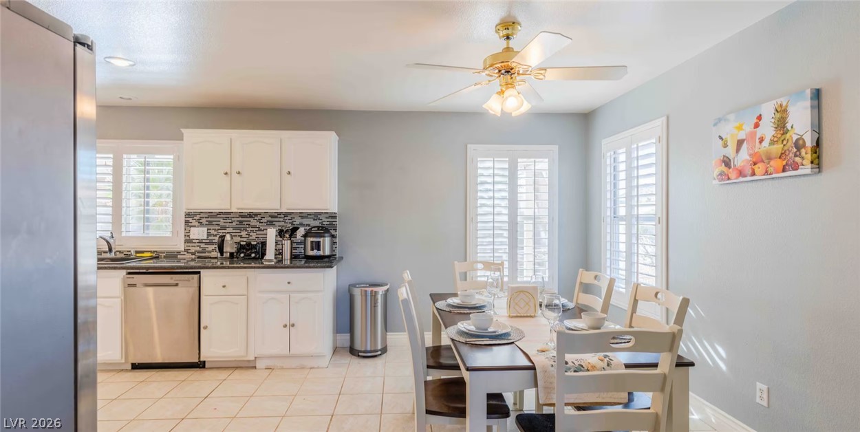 Photo 8 of 32, 9021 Debonair Court