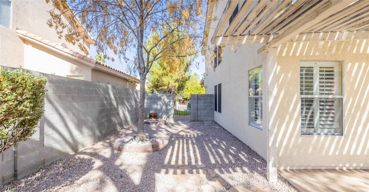 Photo 19 of 32, 9021 Debonair Court