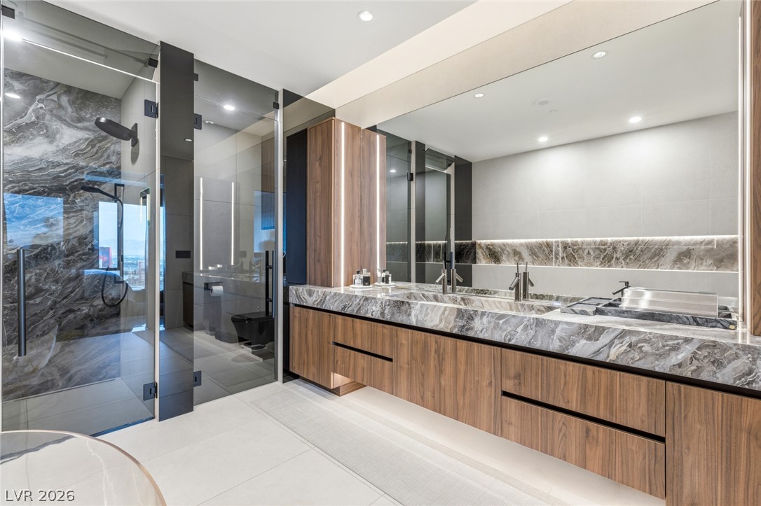 Photo 40 of 54, 3750 Las Vegas Boulevard #4304