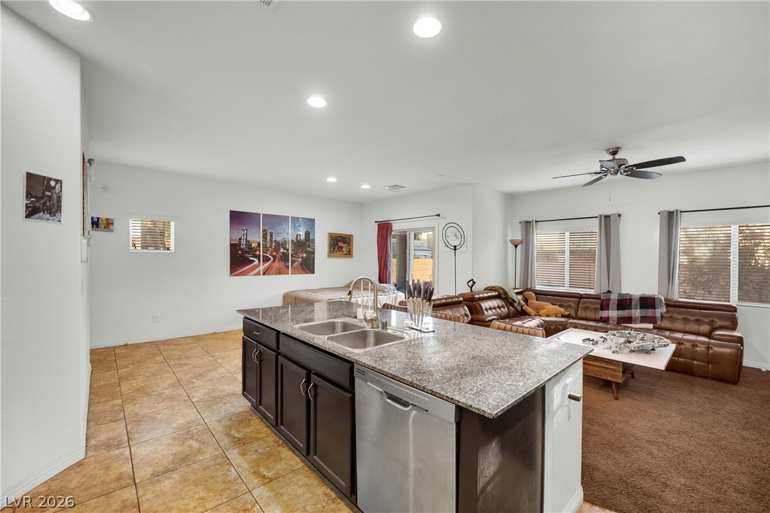 Photo 6 of 29, 5662 W Point Loma Court