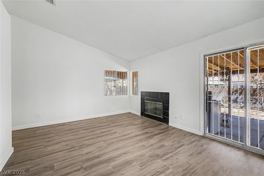 Photo 4 of 1704 Crystal Chimes Drive