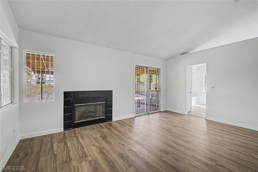 Photo 3 of 1704 Crystal Chimes Drive