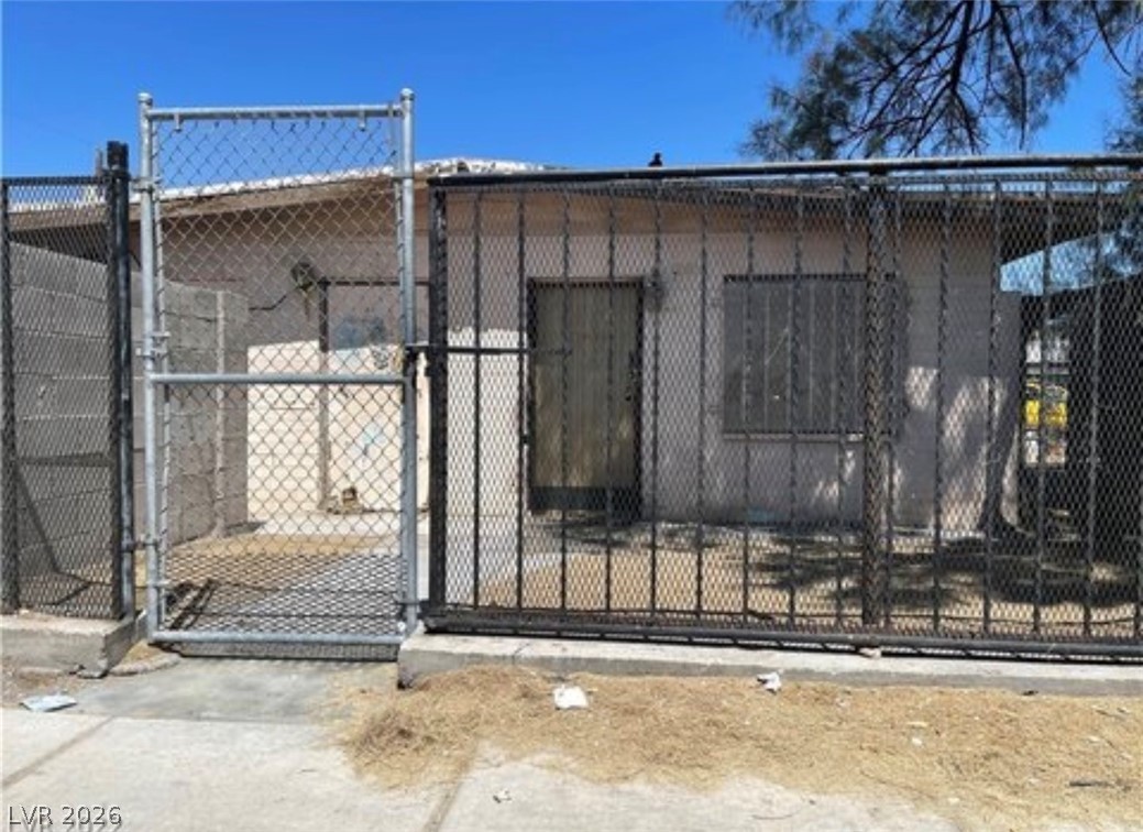 720 W Wilson Avenue, Las Vegas 89106