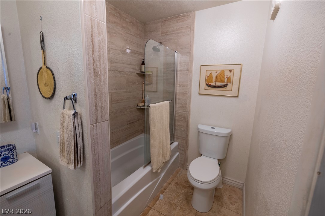 Photo 16 of 30, 4847 S Torrey Pines Drive #102
