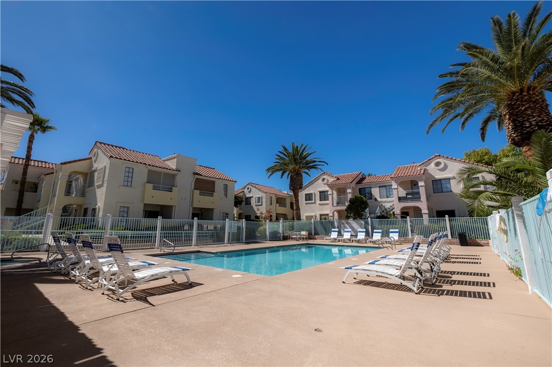 Photo 20 of 30, 4847 S Torrey Pines Drive #102