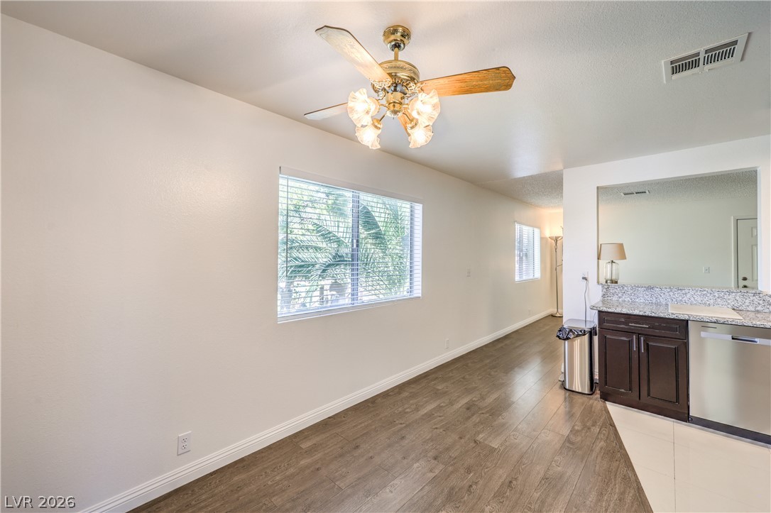 Photo 9 of 29, 5181 Pioneer Avenue #202