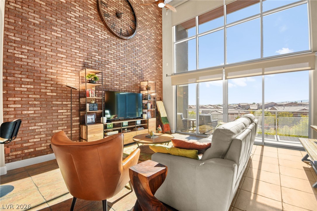 11441 Allerton Park Drive #213, Las Vegas 89135
