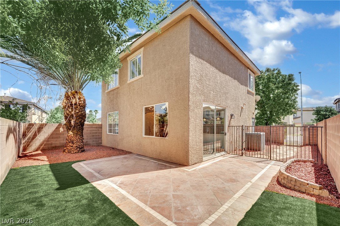 Photo 34 of 40, 1240 Las Brisas Court