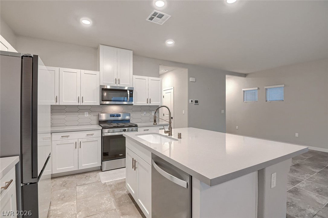 Photo 9 of 31, 3763 Lambent Avenue
