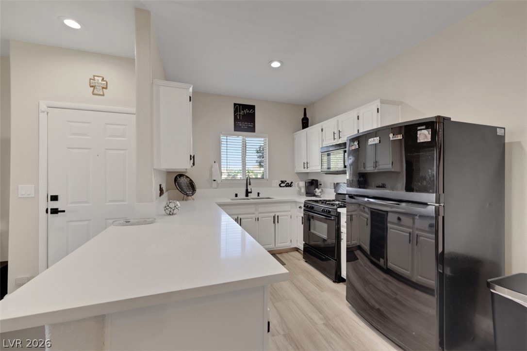 Photo 11 of 21, 5650 E Sahara Avenue #2017