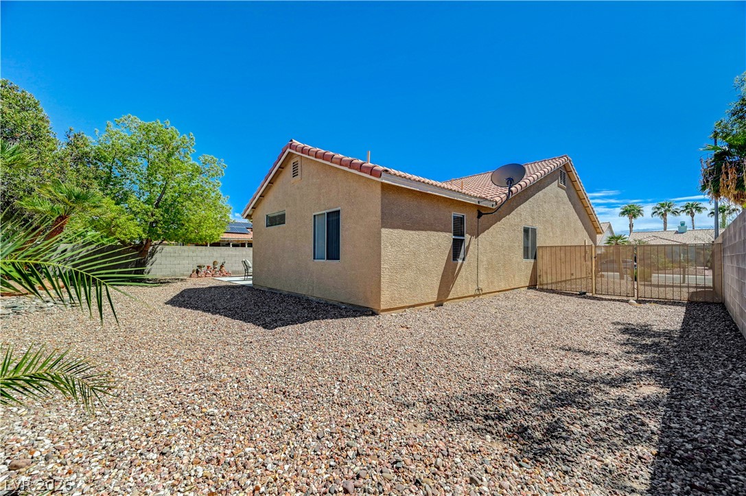 Photo 19 of 40, 4404 Sophia Way