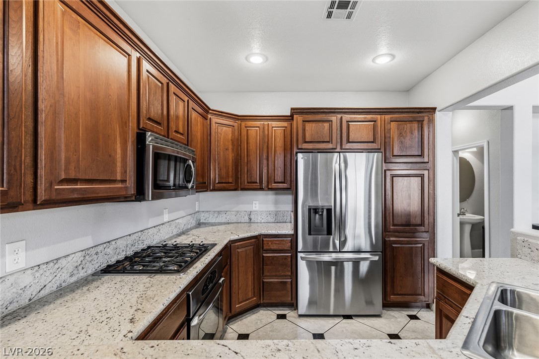 Photo 11 of 35, 11489 Belmont Lake Drive #102