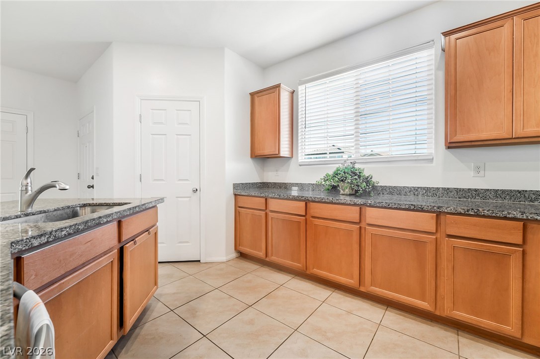 Photo 6 of 24, 1344 Cerulean Avenue