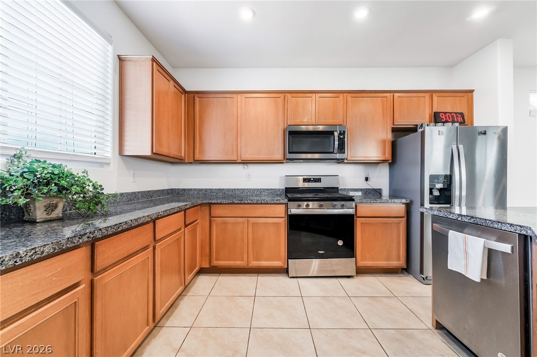Photo 7 of 24, 1344 Cerulean Avenue