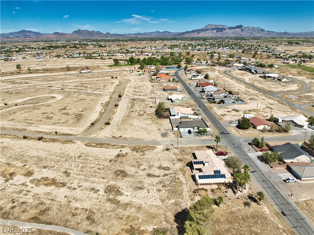 Photo 8 of 14, 251 E Keystone Avenue