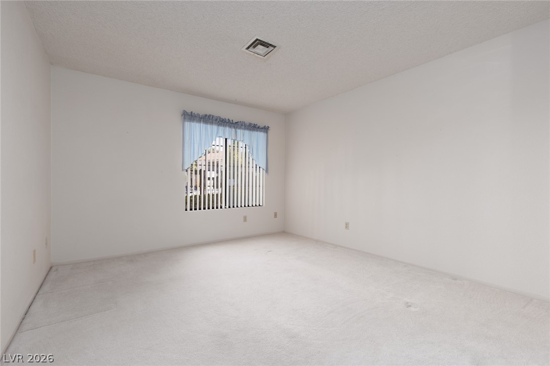 Photo 13 of 21, 4819 Nara Vista Way #101