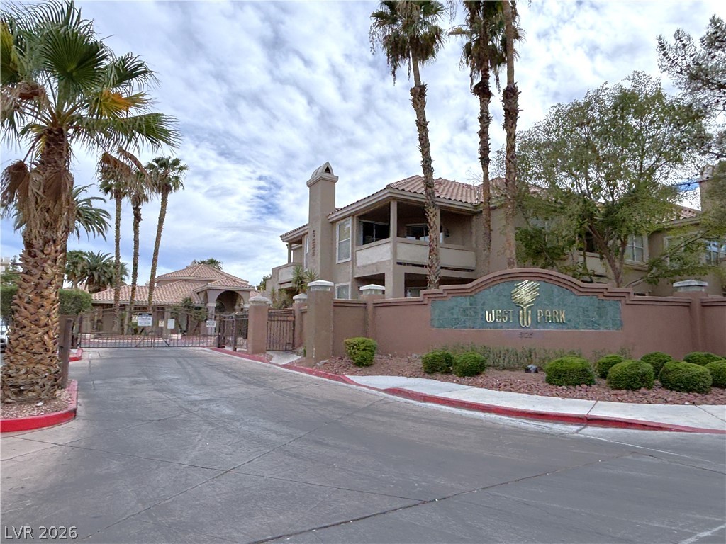 Photo 45 of 48, 5125 W Reno Avenue #2107