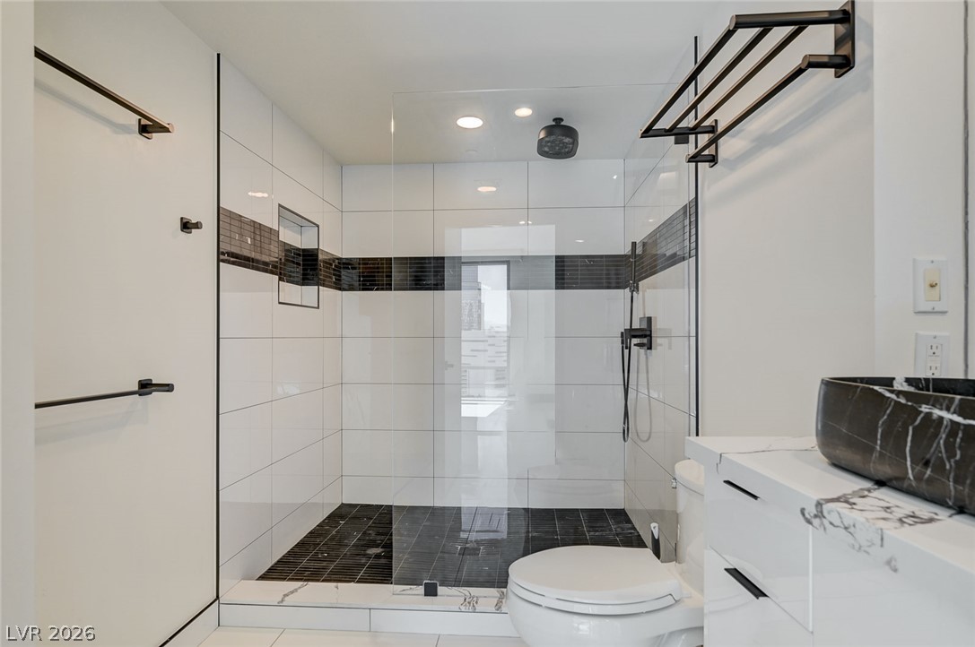 Photo 45 of 46, 222 Karen Avenue #2204