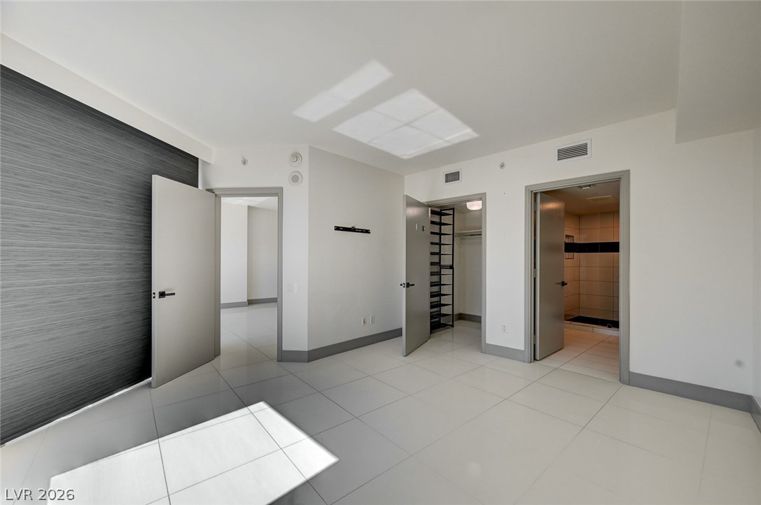 Photo 16 of 46, 222 Karen Avenue #2204