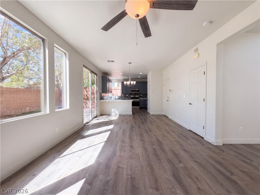 Photo 3 of 7319 Pepperbox Avenue