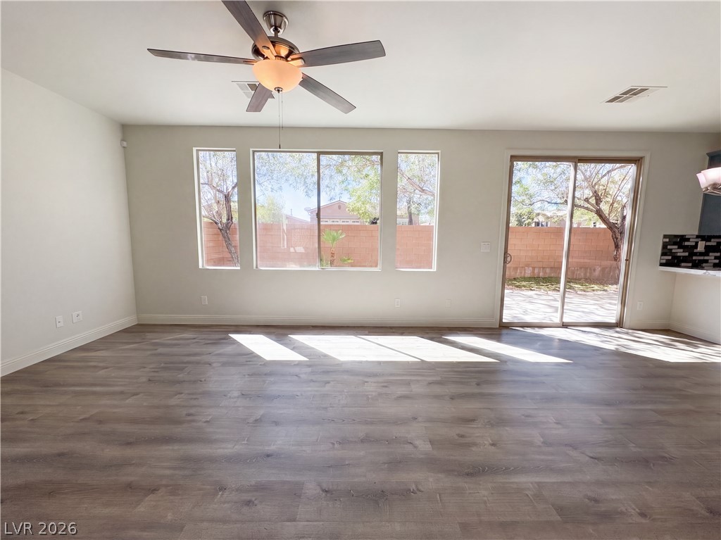 Photo 8 of 30, 7319 Pepperbox Avenue