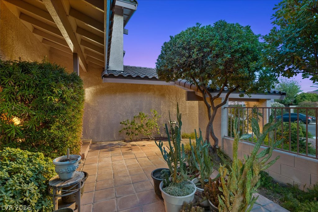 Photo 4 of 5254 Hibbetts Drive