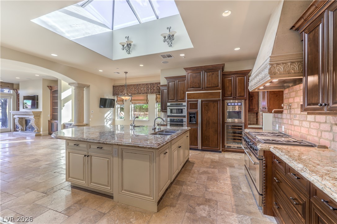 Photo 16 of 63, 16 Anthem Pointe Court