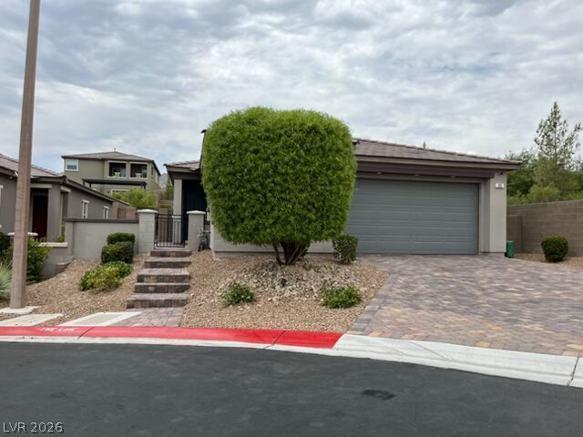 325 Black Turnstone Court, Las Vegas 89138