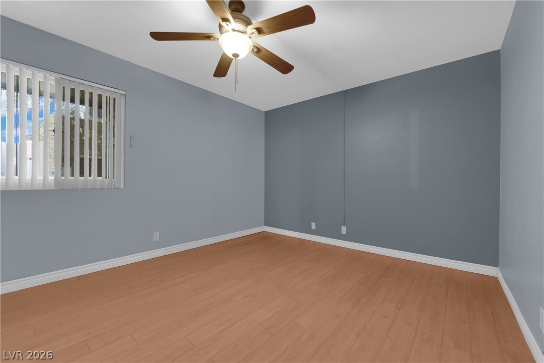 Photo 16 of 31, 5242 River Glen Drive #439